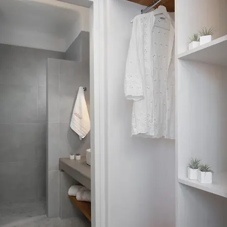 Camvillia Village Donúsza