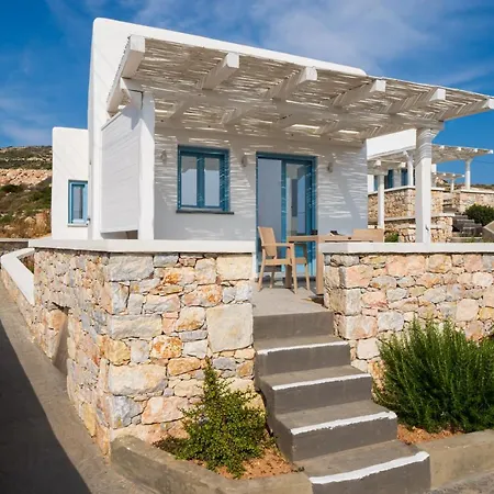 Ξενοδοχείο με διαμερίσματα Camvillia Village 4*